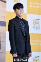  휘성, 약물 직거래 CCTV 공개…'인터넷에서 알게 된 사람'