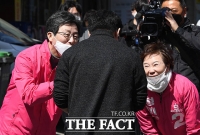 [TF사진관] 수원 지역 찾아 지원유세 펼치는 유승민