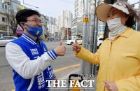 [TF사진관] '포용국가 건설' 앞세운 영등포을 김민석