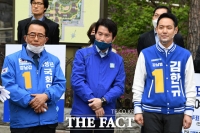 [TF포토] 강남구 지원유세 나선 이인영 공동선대위원장