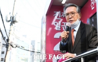 [TF포토] 오세훈 지원유세 나선 김형오 전 국회의장