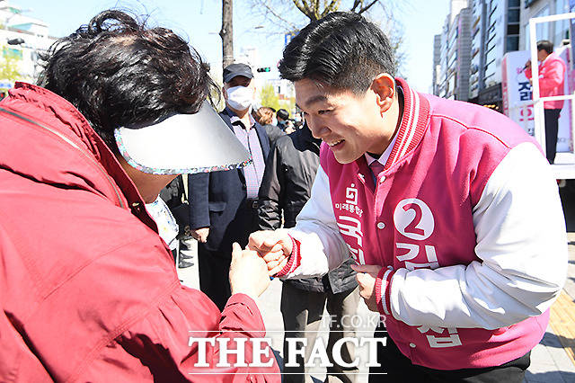 도봉구갑 엘리트 젊은 피 김재섭 후보