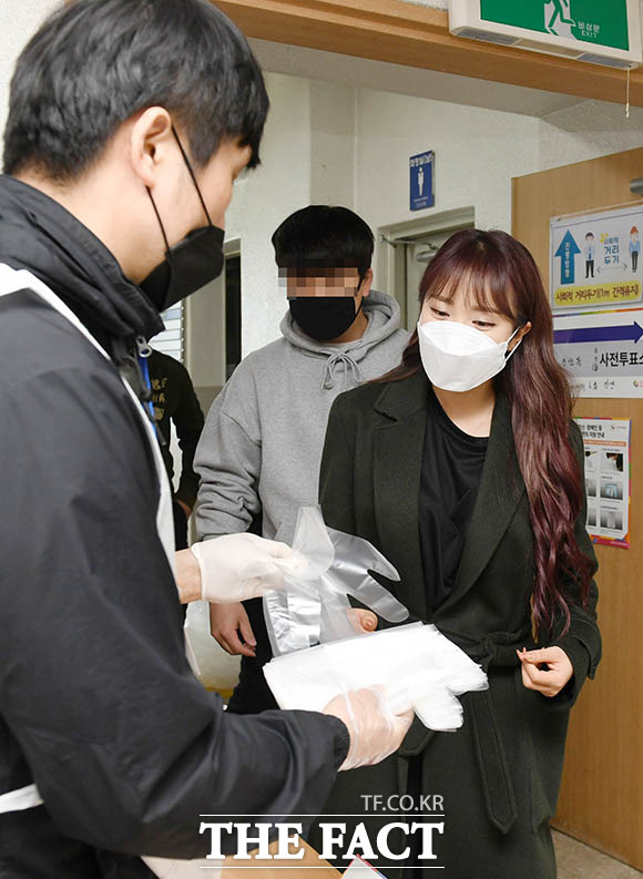 위생장갑 착용해요~