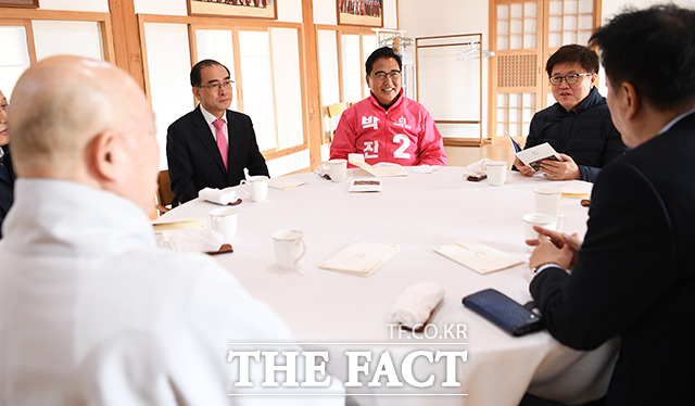 봉은사에서 만난 미래통합당 강남구 삼총사