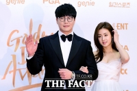  성시경 공연 '축가' 연기…'잘 익은 가을 어느 날 만나요'