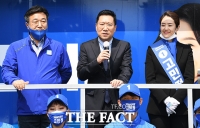 [TF포토] 고민정 후보 지원유세 나선 양정철