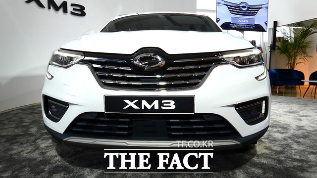 르노삼성자동차가 출시한 엔트리 SUV XM3가 출시 한 달 만에 누적 계약대수 2만 대를 넘어선 것으로 나타났다. /한건우 기자