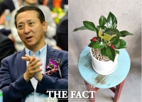 [코로나19 '극복'] 권영수 LG그룹 부회장, 의인상 수상자 120명에 반려식물 전달