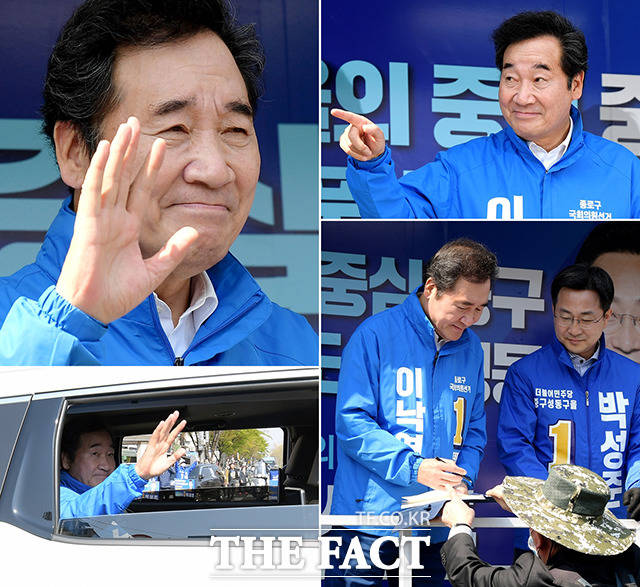 이낙연 더불어민주당 공동상임선대위원장이자 종로구 국회의원 후보가 14일 오후 서울 종로구 마전교 인근에서 박성준 중구성동구을 국회의원 후보와 합동 유세를 하며 유권자와 인사를 나누고 있다. /이선화 기자