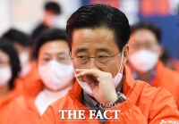 [TF포토] 비장한 표정의 이태규 선대본부장