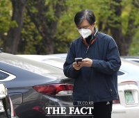 [TF포착] '투표일 어디론가 향하는 조국'