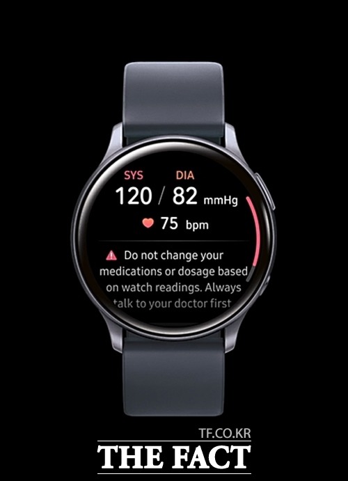 삼성전자가 혈압을 측정할 수 있는 삼성 헬스 모니터 모바일 앱을 식품의약품안전처(MFDS)로부터 허가(Software as a Medical Device) 받았다고 21일 밝혔다. /삼성전자 제공