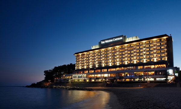 신세계조선호텔은 옛 노보텔앰배서더부산을 리모델링하며 오는 7월 중 오픈을 목표로 하고 있다. /신세계조선호텔 제공