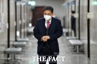 [TF포토] 재선 모임 참석하는 곽상도