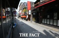 [TF포토] 발길 끊긴 이태원 거리