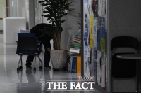 [TF사진관] '의원실 정리하는 20대 국회의원들'