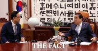 [TF포토] 국회의장실 찾은 주호영 미래통합당 원내대표
