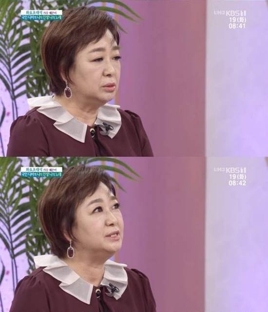가수 혜은이가 아침마당에 출연해 김동현과 이혼 후 참담한 1년을 보냈다고 털어놨다. /KBS 1TV 아침마당 캡처