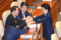 [TF포토] 마지막 본회의 참석한 이은재 의원