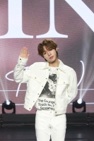  '컴백' 박지훈, 청량하지만 고독한 날갯짓(종합)