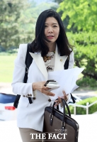 [TF포토] 21대 국회 출근하는 신현영 의원