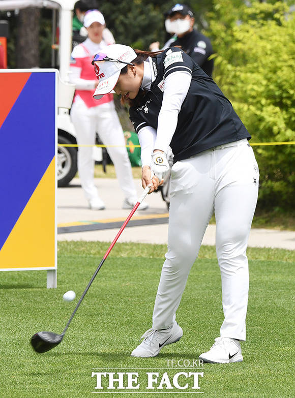 국내 골프팬들은 ‘KLPGA 롯데 칸타타 여자오픈’ 1라운드에서 최혜진의 언더파 가능성을 가장 높게 내다봤다./배정한 기자
