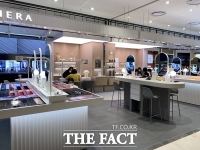  [TF현장] '메이크업도 AR시대' 아모레스토어 '언택트' 실험 눈도장 '쾅'