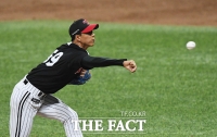 [TF포토] 정우영, '승리는 내가 지킨다!'