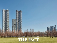  '10억 원 로또' 아크로서울포레스트 '완판'…잔여가구 계약 마무리