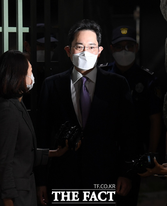 경영권 불법승계 의혹을 받는 이재용 삼성전자 부회장에 대한 검찰수사심의위원회가 소집된다. /임세준 기자