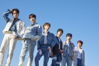  원어스, 신곡 '컴백홈'으로 섹시+몽환 파격 변신