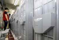  본격적인 무더위…LG 휘센 에어컨 생산라인 '풀가동'