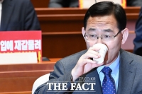 [TF포토] 목타는 주호영 원내대표