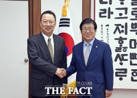 [TF사진관] 박용만 대한상의 회장, 박병석 국회의장 예방