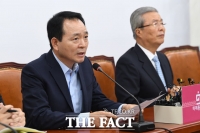 [TF포토] 발언하는 성일종