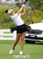 [TF사진관] 노예림, '우아한 티샷'