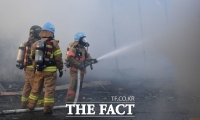  대전 플라스틱 공장서 큰 불…인명피해 없어