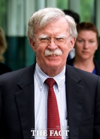  볼턴 '싱가포르 북미정상회담, 정의용이 먼저 제안'