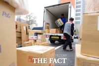  명품 구매도 '언택트'…코로나19에 온라인쇼핑 씀씀이 커졌다