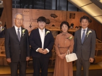  방시혁 빅히트 의장, '포니정 혁신상' 수상