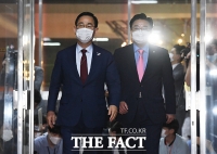 [TF포토] 국회의장실 향하는 주호영 원내대표