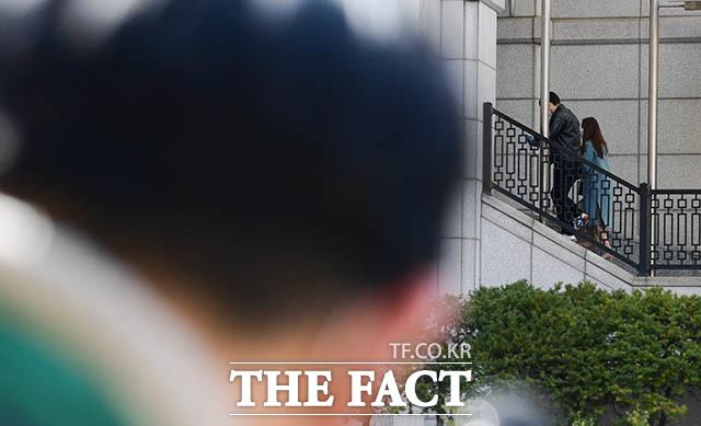 안양 주영광교회에 다니는 경기 군포시민 7명이 신종 코로나바이러스 감염증(코로나19) 확진 판정을 받았다. 이로써 안양 주영광교회 관련 확진자는 11명으로 늘었다. 사진은 기사 내용과 무관. /김세정 기자