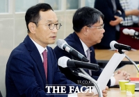  이상직 의원 '가족 소유 이스타항공 지분 모두 헌납'