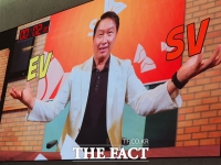 '유튜브 꿈나무' 최태원 SK 회장, 'B급 소통'으로 친근감↑