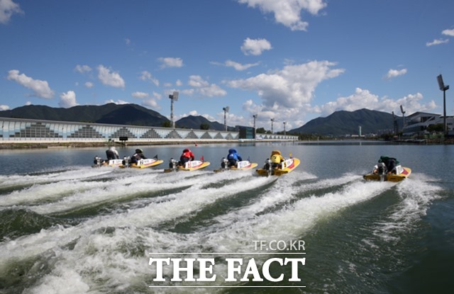 경정에서 승패를 가르는 가장 중요한 순간은 스타트다. 강심장을 가진 선수를 선택한다면 승률을 높일 수 있다./경륜경정총괄본부 제공