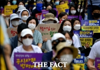 [TF포토] '할머니들과 끝까지 함께'