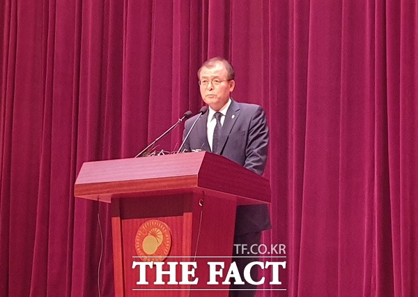 금감원 분조위는 지난달 30일 라임 무역금융펀드 분쟁조정 신청 4건에 대해 착오에 의한 계약 취소를 결정했다. 사진은 지난 1일 여의도 금감원에서 정성웅 부원장보가 라임 무역금융펀드 분쟁조정위원회 결과를 발표하고 있다. /정소양 기자