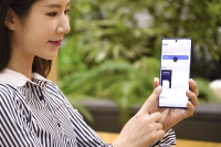  SKT '휴대전화 파손 보험, 종이 서류 없이 보상받으세요'