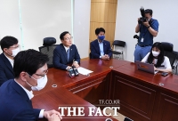 [TF포토] 전당대회 불출마 선언하는 홍영표 의원