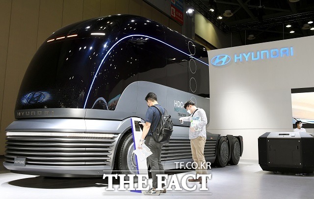 현대차는 지난 1일부터 3일까지 경기도 고양시 킨텍스에서 열린 2020 수소모빌리티+쇼에 참가해 HDC-6 넵튠을 국내 최초로 공개했다. /현대차 제공